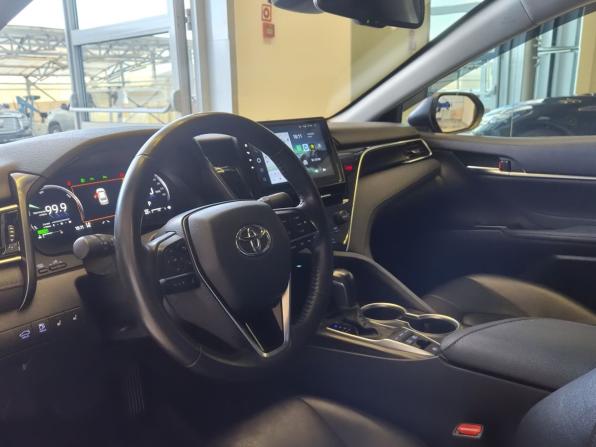 Toyota Camry VIII (XV70) Рестайлинг с пробегом 2022 года, цена 3 290 000 рублей, 59000 км, седан, Автокод Объявления