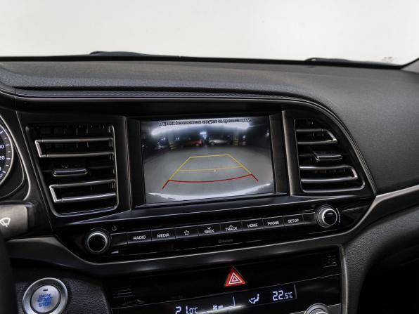 Hyundai Elantra VI (AD) Рестайлинг с пробегом 2019 года, цена 1 500 000 рублей, 113639 км, седан, Автокод Объявления