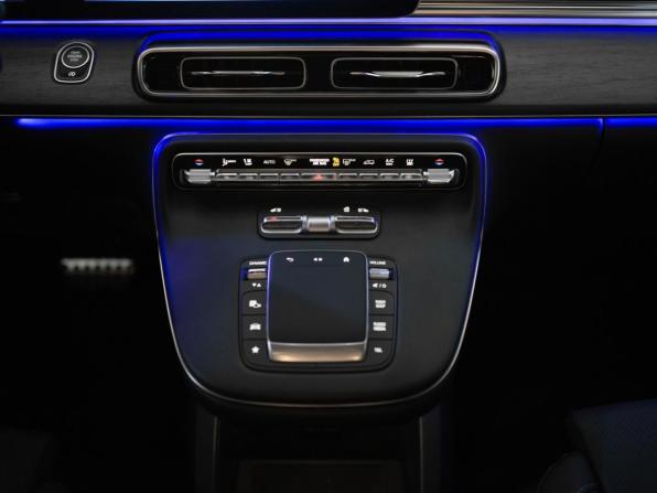 Новый Mercedes-Benz V-Класс III (W447) Рестайлинг 2 2025 года, цена 34 000 000 рублей, минивэн, Автокод Объявления