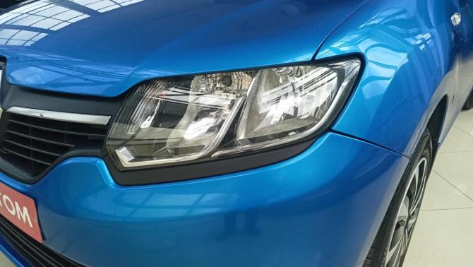 Renault Logan II с пробегом 2017 года, цена 499 000 рублей, 445000 км, седан, Автокод Объявления