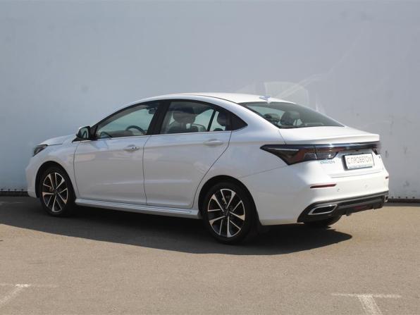 Omoda S5 с пробегом 2023 года, цена 1 510 000 рублей, 17933 км, седан, Автокод Объявления