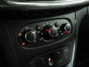 Renault Logan II Рестайлинг Санкт-Петербург  - изображение 32