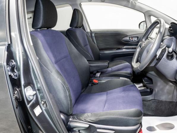 Toyota Wish II Рестайлинг с пробегом 2012 года, цена 1 580 000 рублей, 160750 км, минивэн, Автокод Объявления