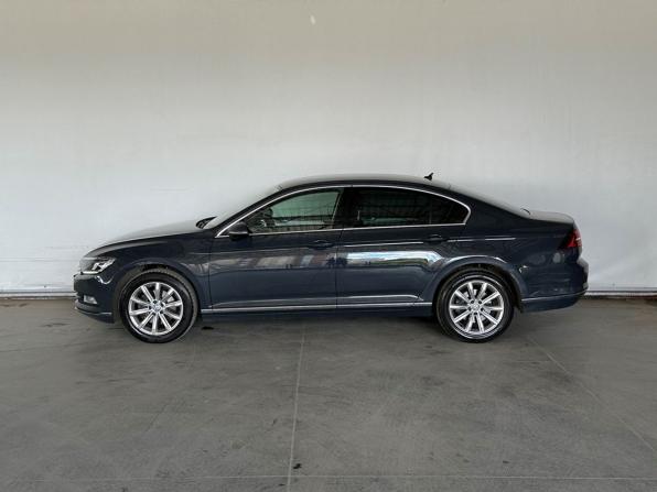Volkswagen Passat B8 с пробегом 2017 года, цена 1 997 000 рублей, 142575 км, седан, Автокод Объявления