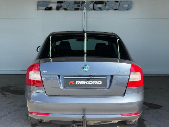 Skoda Octavia II (A5) Рестайлинг с пробегом 2011 года, цена 819 000 рублей, 173856 км, лифтбек, Автокод Объявления