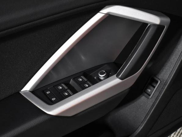Audi Q3 II (F3) с пробегом 2021 года, цена 3 175 000 рублей, 50687 км, внедорожник, Автокод Объявления