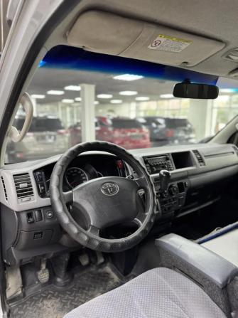 Toyota HiAce H200 с пробегом 2008 года, цена 1 699 000 рублей, 450152 км, минивэн, Автокод Объявления