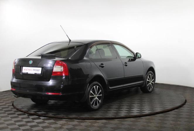 Skoda Octavia II (A5) Рестайлинг с пробегом 2012 года, цена 710 000 рублей, 206893 км, лифтбек, Автокод Объявления