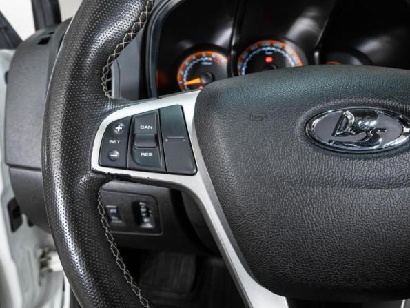 Lada (ВАЗ) XRAY I с пробегом 2021 года, цена 1 269 000 рублей, 73429 км, хэтчбек, Автокод Объявления