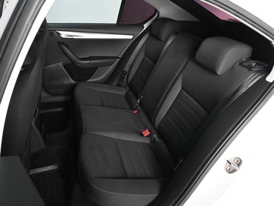 Skoda Octavia III (A7) Рестайлинг Ростов-на-Дону  - изображение 9