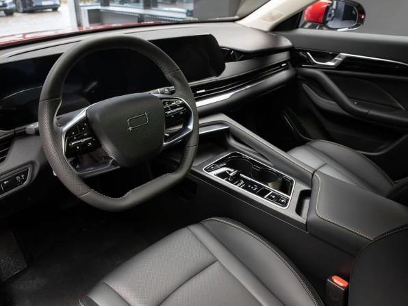 Новый Bestune B70 I Рестайлинг 2024 года, цена 2 903 000 рублей, лифтбек, Автокод Объявления