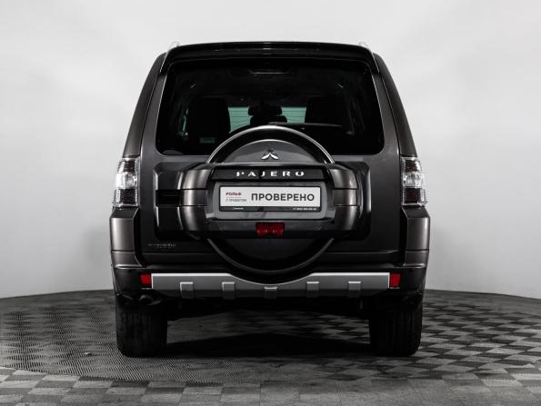 Mitsubishi Pajero IV Рестайлинг 1 с пробегом 2011 года, цена 1 999 000 рублей, 180045 км, внедорожник, Автокод Объявления