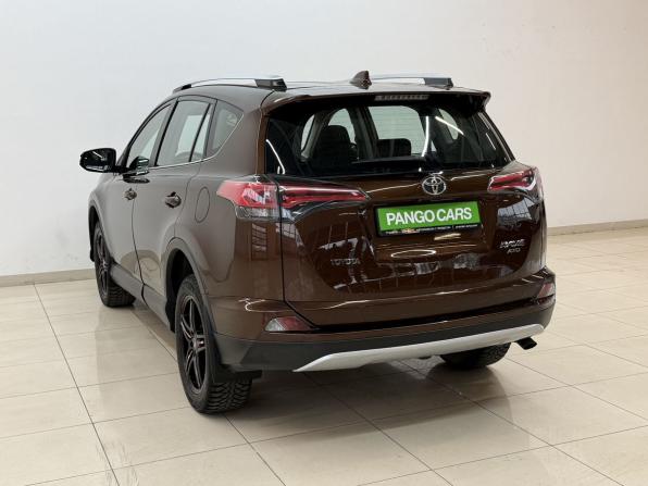 Toyota RAV4 IV (XA40) Рестайлинг с пробегом 2017 года, цена 2 230 000 рублей, 138492 км, внедорожник, Автокод Объявления