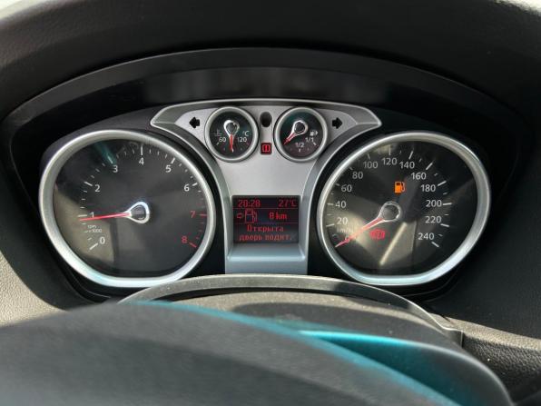 Ford Focus II Рестайлинг с пробегом 2011 года, цена 520 000 рублей, 233040 км, хэтчбек, Автокод Объявления