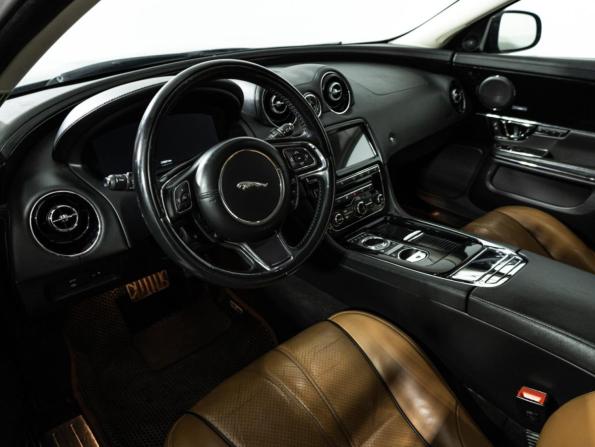 Jaguar XJ IV (X351) Рестайлинг с пробегом 2016 года, цена 1 950 000 рублей, 170929 км, седан, Автокод Объявления