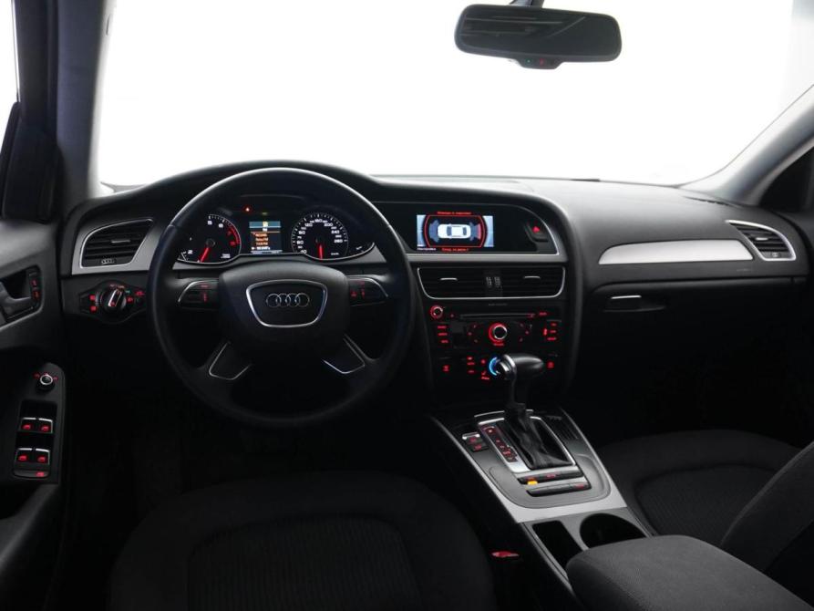 Audi A4 IV (B8) Рестайлинг Москва  - изображение 6