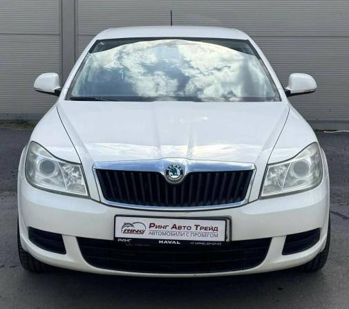 Skoda Octavia II (A5) Рестайлинг с пробегом 2012 года, цена 750 000 рублей, 213400 км, лифтбек, Автокод Объявления