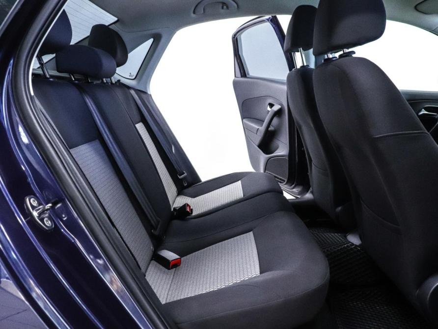 Volkswagen Polo V Красноярск  - изображение 25
