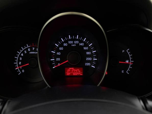 Kia Rio III Рестайлинг с пробегом 2015 года, цена 1 099 000 рублей, 160250 км, седан, Автокод Объявления