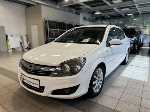 Opel Astra H Рестайлинг