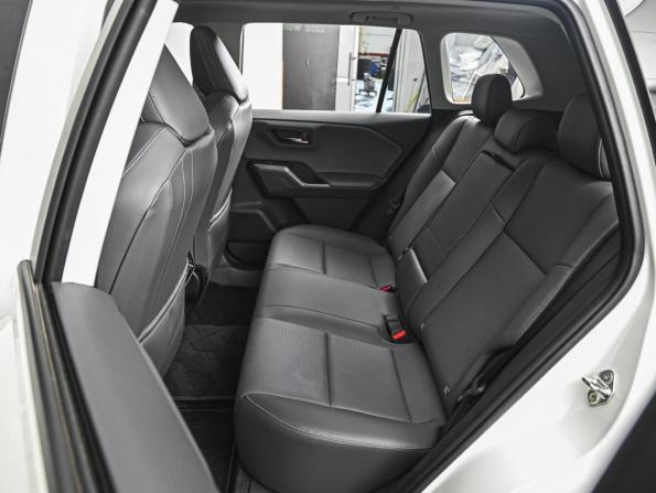 Toyota RAV4 VI (XA60) с пробегом 2026 года, цена 4 280 000 рублей, 86 км, внедорожник, Автокод Объявления