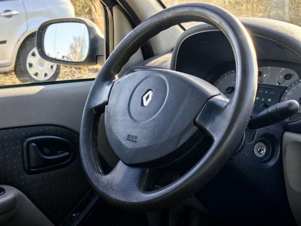Renault Symbol I Рестайлинг с пробегом 2005 года, цена 139 000 рублей, 148657 км, седан, Автокод Объявления