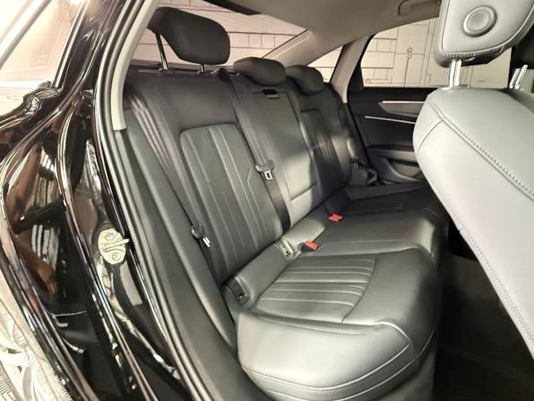 Audi A6 V (C8) с пробегом 2021 года, цена 4 320 000 рублей, 14000 км, седан, Автокод Объявления