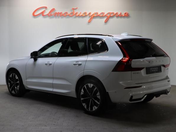 Volvo XC60 II Рестайлинг 2 с пробегом 2025 года, цена 7 650 000 рублей, 2128 км, внедорожник, Автокод Объявления