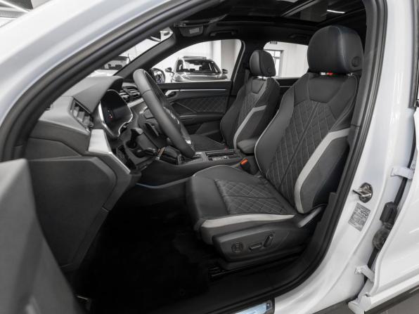 Audi Q3 II (F3) с пробегом 2025 года, цена 4 950 000 рублей, 12 км, внедорожник, Автокод Объявления