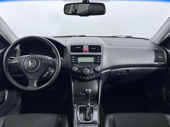 Honda Accord VII Рестайлинг с пробегом 2007 года, цена 799 000 рублей, 320838 км, седан, Автокод Объявления