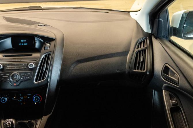 Ford Focus III Рестайлинг с пробегом 2018 года, цена 1 099 000 рублей, 169563 км, хэтчбек, Автокод Объявления