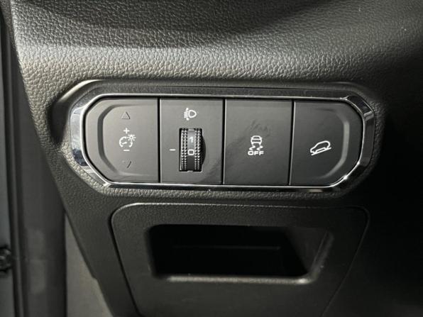 Haval Jolion I с пробегом 2023 года, цена 1 796 000 рублей, 26587 км, внедорожник, Автокод Объявления