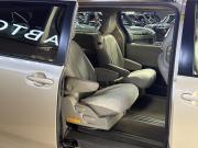 Toyota Sienna III Москва  - изображение 26