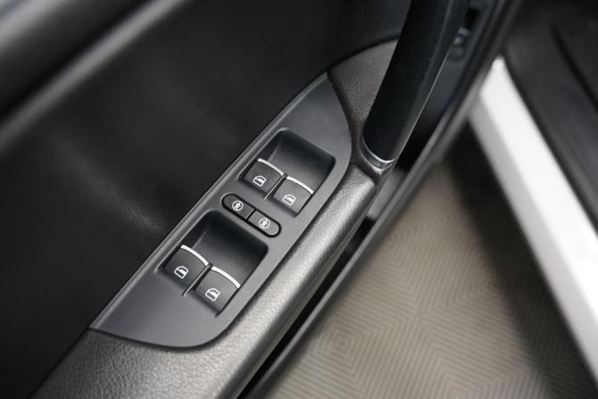 Volkswagen Touareg II Рестайлинг с пробегом 2016 года, цена 3 676 000 рублей, 127819 км, внедорожник, Автокод Объявления