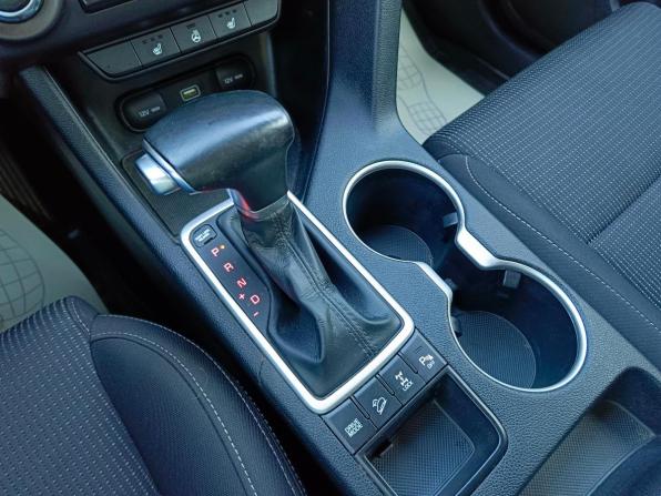 Kia Sportage IV Рестайлинг с пробегом 2021 года, цена 2 489 995 рублей, 75023 км, внедорожник, Автокод Объявления
