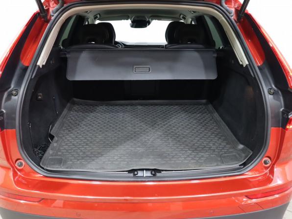 Volvo XC60 II с пробегом 2020 года, цена 3 385 000 рублей, 156138 км, внедорожник, Автокод Объявления