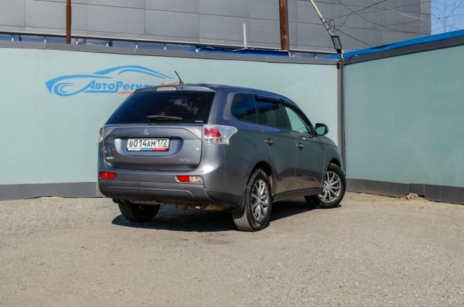 Mitsubishi Outlander III с пробегом 2013 года, цена 1 299 000 рублей, 182000 км, внедорожник, Автокод Объявления