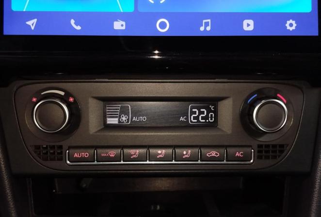 Volkswagen Polo V с пробегом 2012 года, цена 880 000 рублей, 181412 км, седан, Автокод Объявления