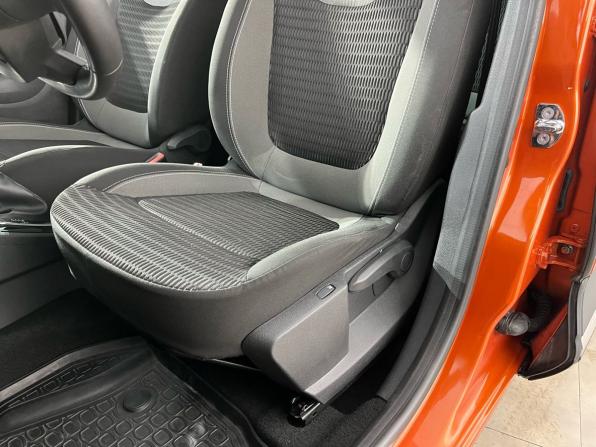 Renault Kaptur I с пробегом 2018 года, цена 1 754 000 рублей, 45726 км, внедорожник, Автокод Объявления