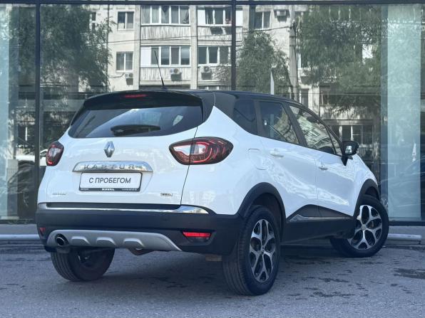 Renault Kaptur I с пробегом 2017 года, цена 1 550 000 рублей, 157857 км, внедорожник, Автокод Объявления