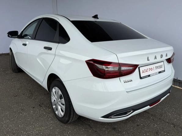 Lada (ВАЗ) Vesta I Рестайлинг (NG) с пробегом 2023 года, цена 1 225 000 рублей, 10075 км, седан, Автокод Объявления