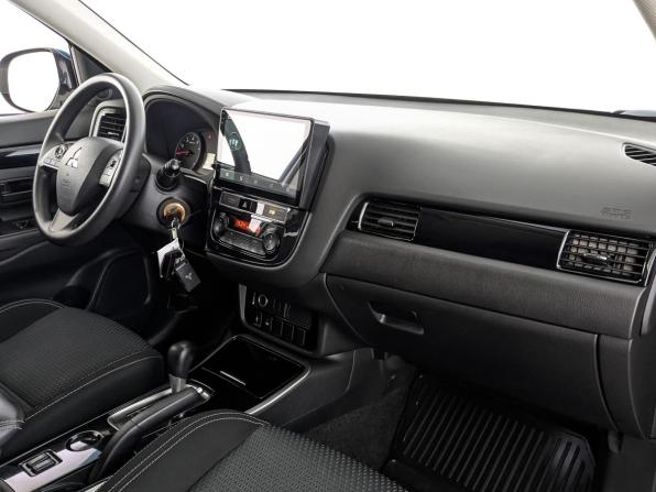 Mitsubishi Outlander III Рестайлинг 3 с пробегом 2019 года, цена 1 990 000 рублей, 90929 км, внедорожник, Автокод Объявления