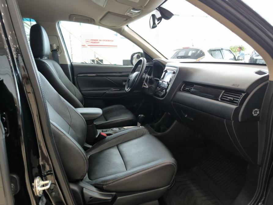 Mitsubishi Outlander III Рестайлинг 2 Казань  - изображение 13