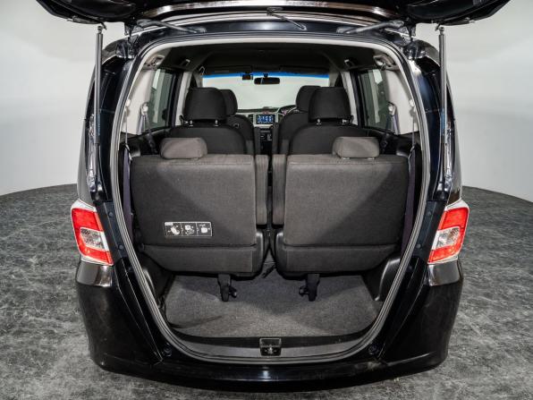 Honda Freed I Рестайлинг 2 с пробегом 2014 года, цена 1 135 000 рублей, 143476 км, компактвэн, Автокод Объявления