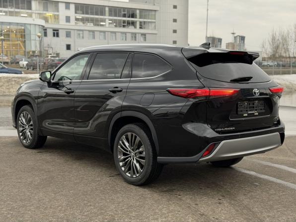 Toyota Highlander IV (XU70) с пробегом 2026 года, цена 5 400 000 рублей, 12 км, внедорожник, Автокод Объявления