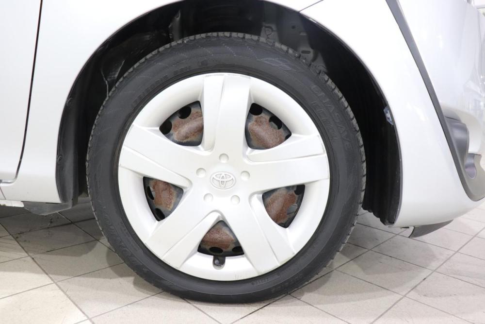 Toyota Sienta II Иркутск  - изображение 13