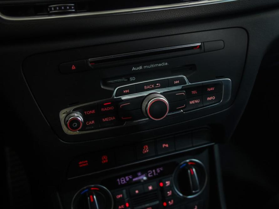Audi Q3 I (8U) Рестайлинг Санкт-Петербург  - изображение 18