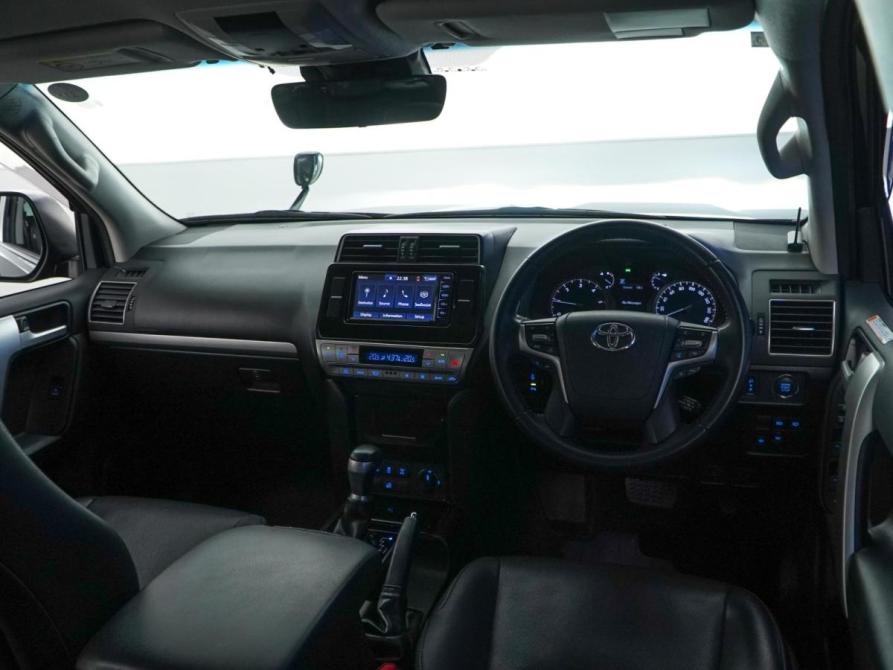 Toyota Land Cruiser Prado 150 Series Рестайлинг 3 Москва  - изображение 6