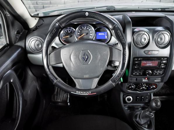 Renault Duster I Рестайлинг с пробегом 2016 года, цена 950 000 рублей, 192831 км, внедорожник, Автокод Объявления