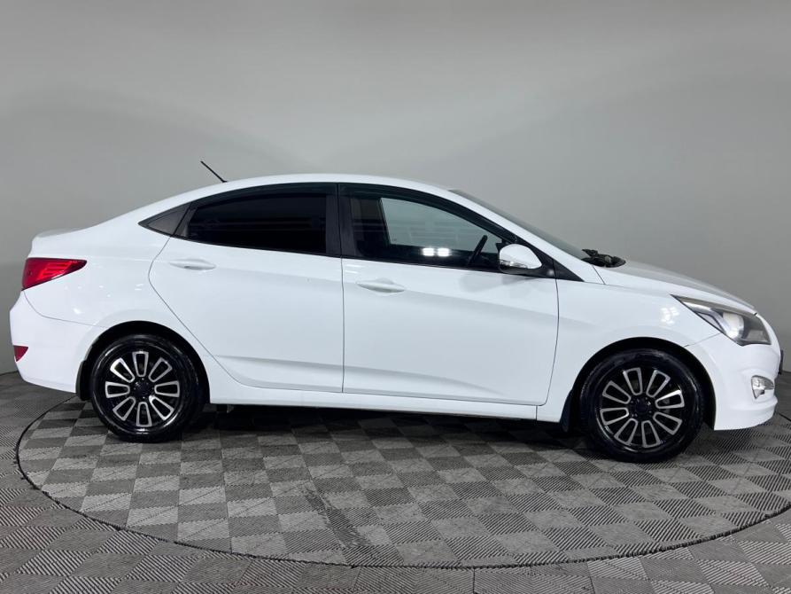 Hyundai Solaris I Рестайлинг Ростов-на-Дону  - изображение 8